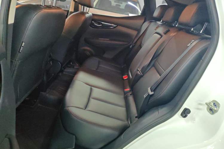 Used Nissan Qashqai 2022 2.0L CVT XV Smart Enjoyment Version
