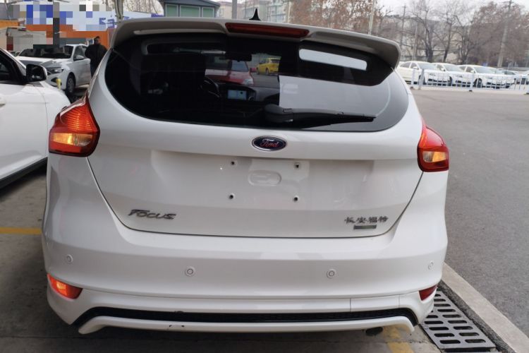 Used Ford Focus 2017 1.5T CTCC White and Black Limited Edition
