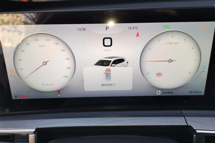 Used Chery Tiggo 8 PRO 2024 Champion Edition 290T Two-Wheel Drive Shining Version 5 Seats
