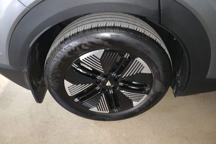 Used  S05 2024 510Max Pure Electric Version
