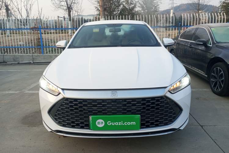 Used BYD Qin PLUS 2024 HONOR Edition DM-i 55KM Leading Model
