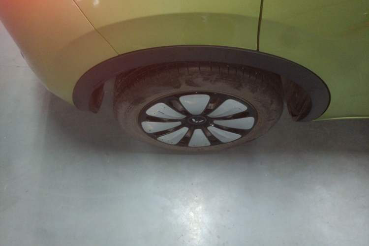 Used Wuling Bingo 2023 333 km Lingxi Connected Version
