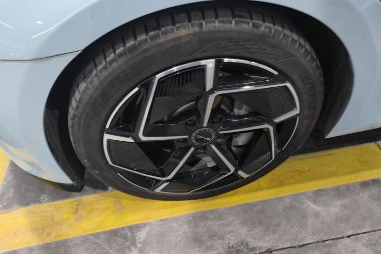 Used BYD Seal 2022 700 km Long-Range Rear-Wheel-Drive Version