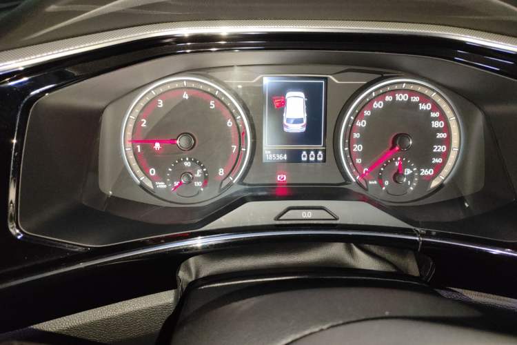 Used Volkswagen Tayron 2019 330TSI Two-Wheel Drive Luxury Model China VI Standard