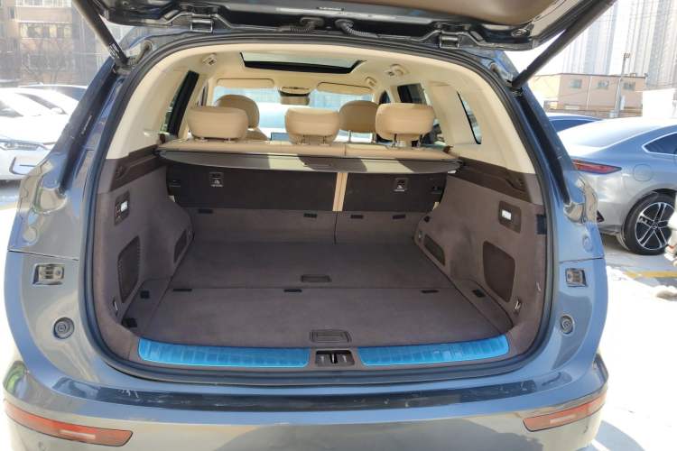 Used Hima AITO M7 2024 1.5T Rear-Drive Plus Version 5 Seats
