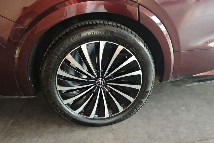 Used Volkswagen Viloran 2020 380TSI Flagship Edition
