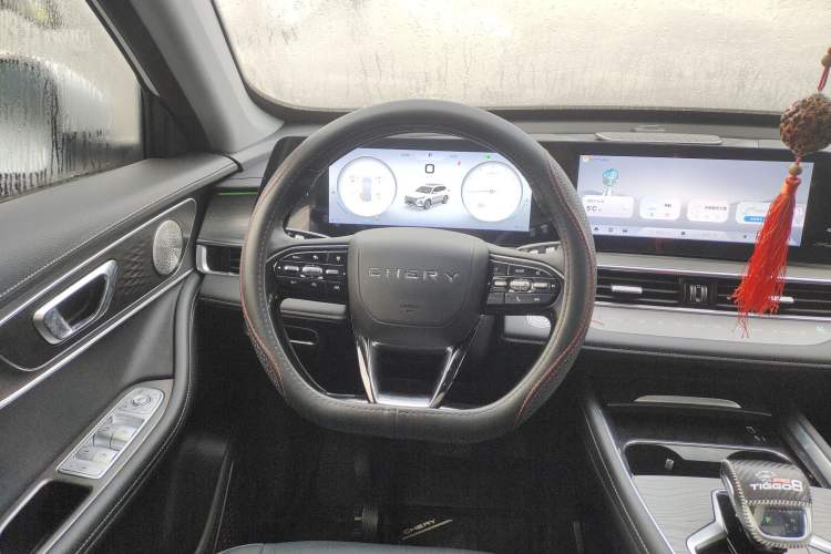 Used Chery Tiggo 8 PRO 2024 Champion Edition 290T Two-Wheel Drive Shining Version 5 Seats
