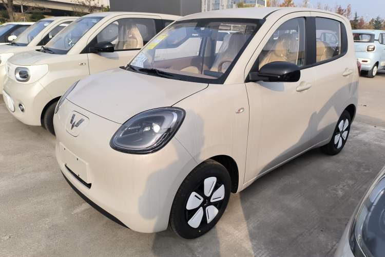 Used Wuling Hongguang MINIEV 2025 Four-Door Version Advanced Edition