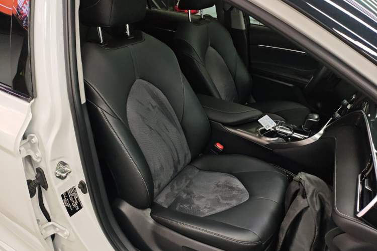 Used Toyota Camry 2021 2.0S FENGSHANG Edition