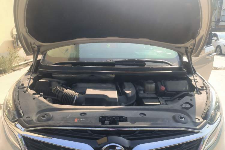 Used Buick GL8 2020 ES Land Cruiser 653T Comfort Edition
