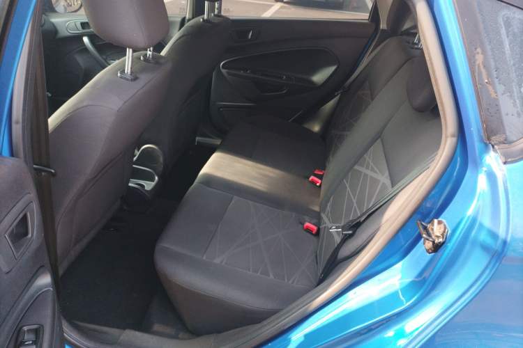 Used Ford Fiesta 2013 Hatchback 1.5L Manual Fashion Edition