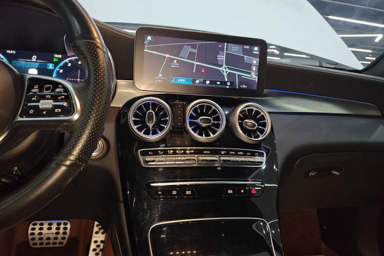 Used Mercedes-Benz GLC 2020 Facelifted GLC 260 L 4MATIC Dynamic Edition