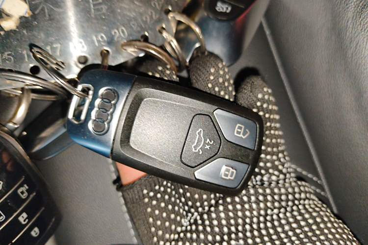 Used Audi Q5L 2023 45T Luxury Dynamic Model
