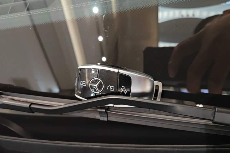 Used Mercedes-Benz E-Class 2023 E 260 Convertible Coupe