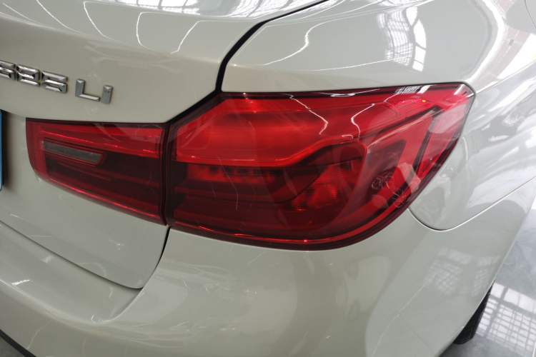 Used BMW 5 Series 2018 525Li M Sport Package
