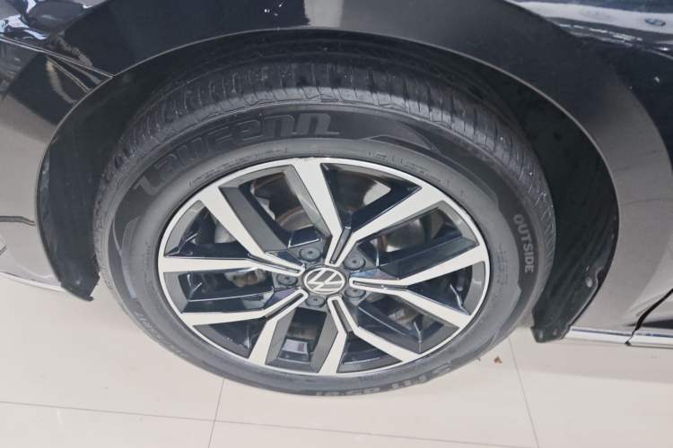 Used Volkswagen Magotan 2020 330TSI DSG Luxury Edition
