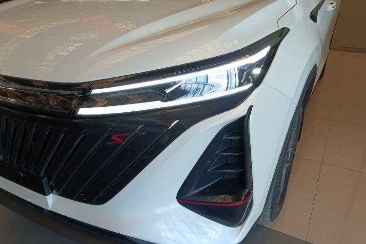 Used Changan CS75 PLUS 2022 2nd Generation 1.5T Automatic Prestige Version
