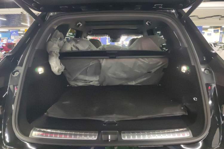 Used Hima AITO M7 2026 Model Range-Extending Pro+ All-Wheel Drive 5-Seater Version
