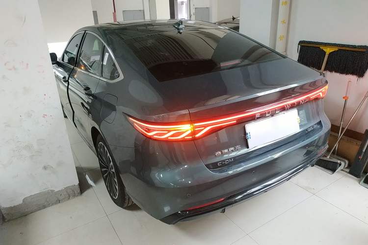 Used Chery Fengyun A8L 2025 1.5 TGDI 145 km Luxury Version
