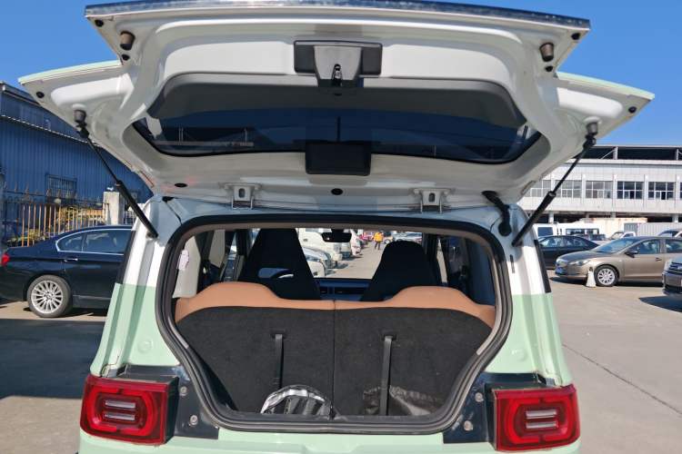 Used Wuling Hongguang MINIEV 2021 Macaron Fashion Model Lithium Iron Phosphate
