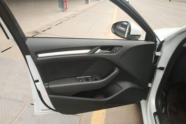 Used Audi A3 2015 Sportback 40 TFSI Automatic Comfort Model
