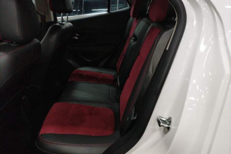 Used Buick Encore 2017 18T Automatic Two-Wheel Drive Urban Elite Model
