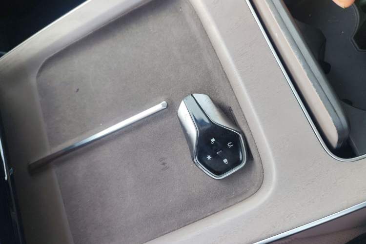 Used  GT 2024 Global Model 710 Ultra-High-Voltage LiDAR Edition
