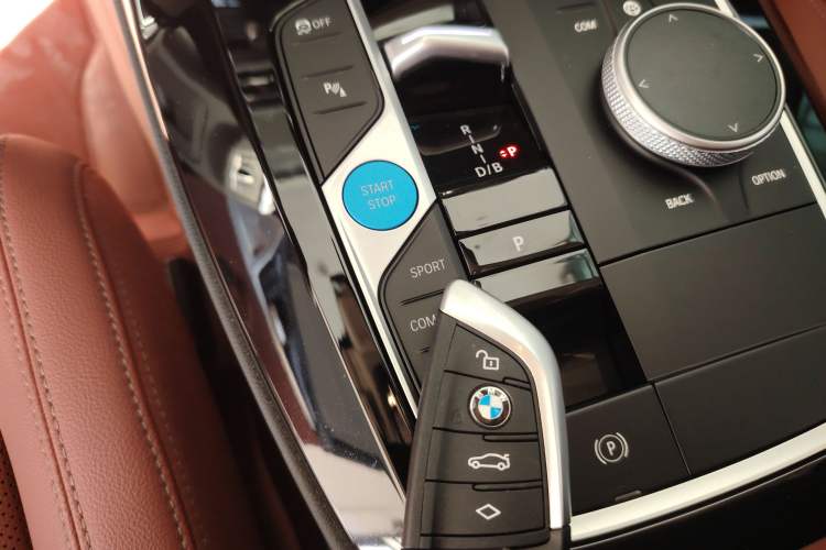 Used BMW iX3 2024 Leading Model