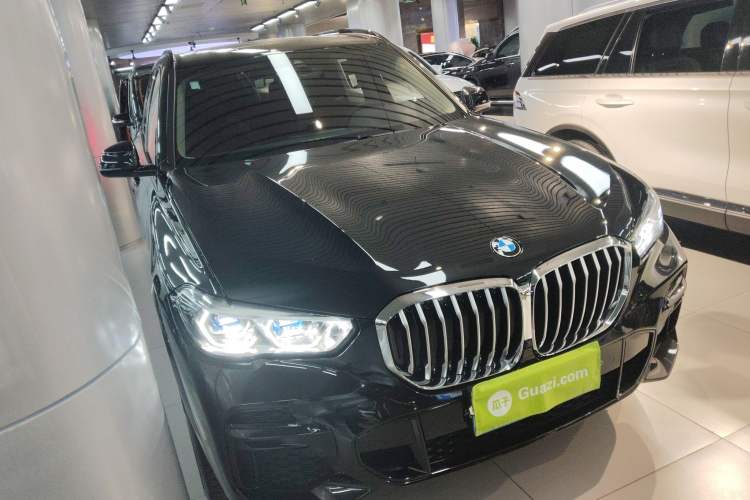 Used BMW X5 2022 Restyled xDrive 30Li Luxury Version M Sport Package