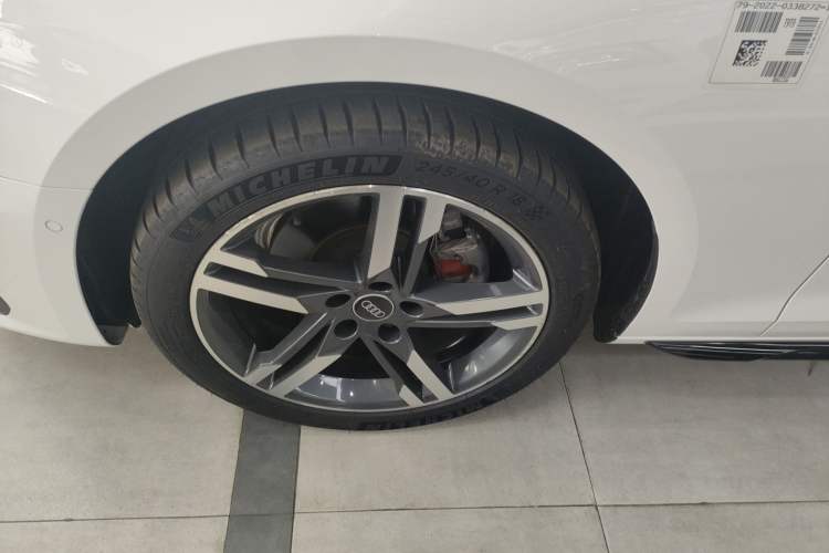 Used Audi A4L 2022 40 TFSI Luxury Dynamic Model