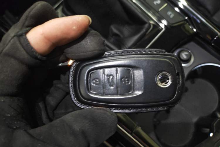 Used Volkswagen Phideon 2018 Revised Version 480 V6 Four-Wheel Drive Luxury Flagship Edition
