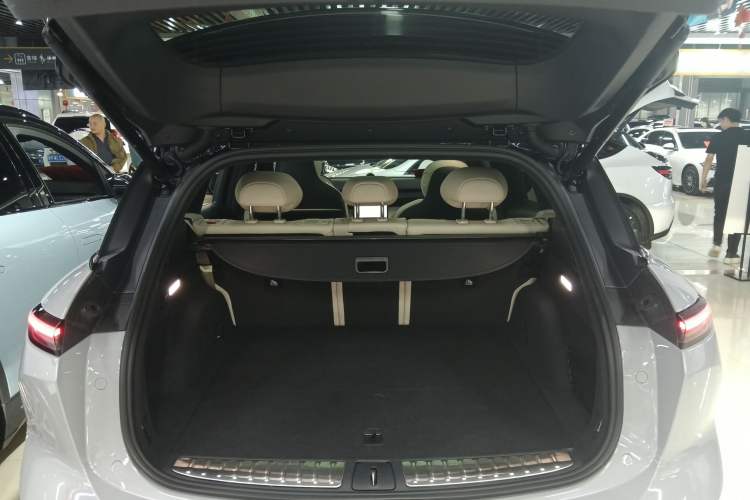 Used Nio ES6 2023 75 kWh