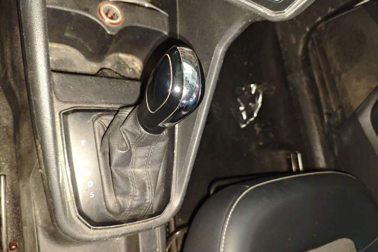 Used Volkswagen Santana 2016 1.6L Automatic Comfort Edition
