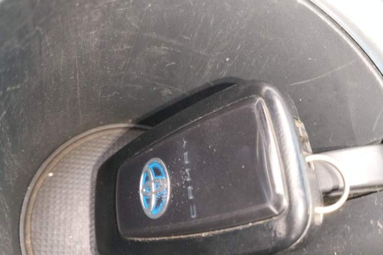 Used Toyota Camry 2018 Dual-Engine 2.5 HG Luxury Edition