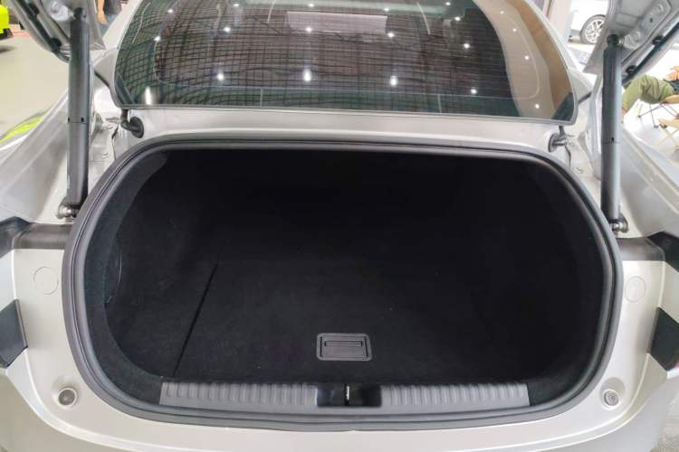 Used XPeng P7 2023 P7i 702 Pro
