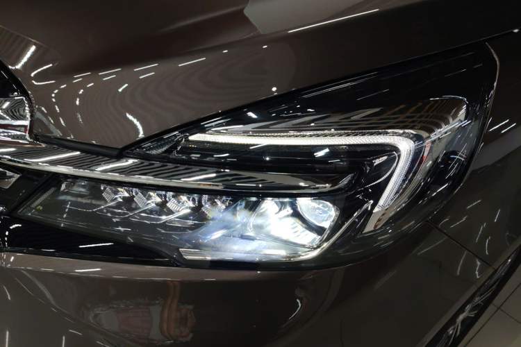 Used Buick GL8 2022 Land Executive Class 652T Prestige Model
