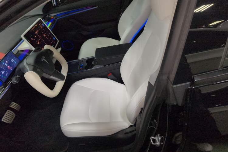 Used Tesla Model 3 2021 Revised Version II – Performance High-Performance All-Wheel-Drive Edition
