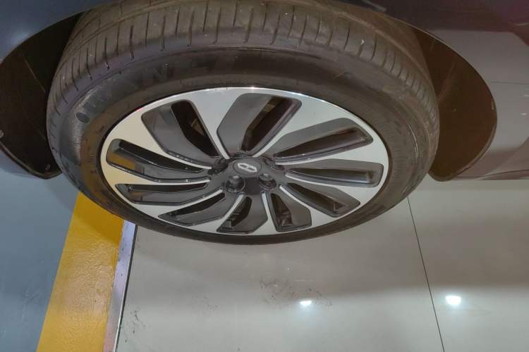 Used Hima AITO M5 2022 Extended-Range Four-Wheel Drive Ultimate Edition
