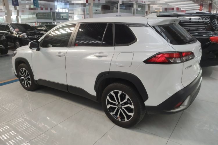 Used Toyota FRONTLANDER 2022 2.0L CVT Luxury Edition