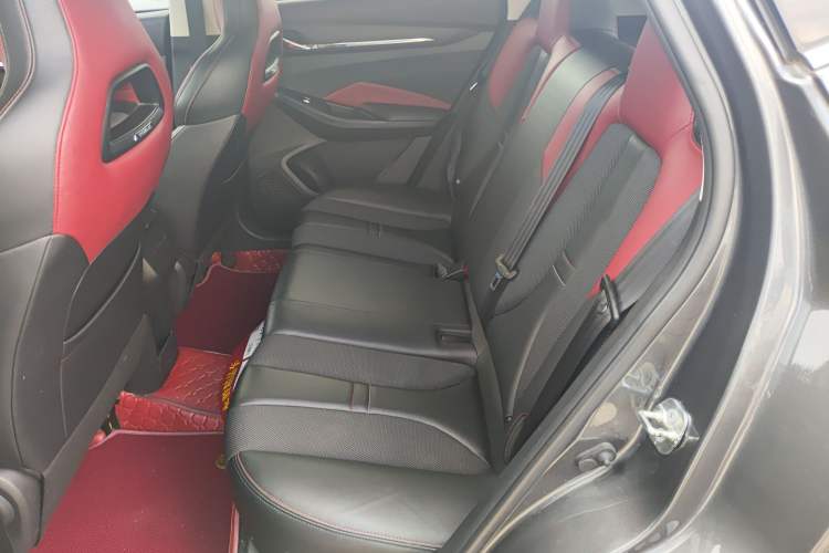 Used Oshan X5 2021 1.5T DCT Prestige Edition
