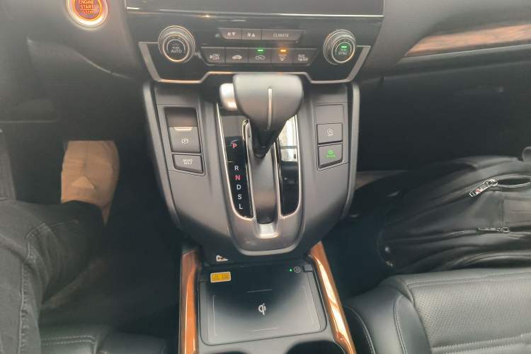 Used Honda CR-V 2021 240TURBO CVT 2WD Fashion Edition