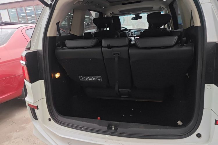 Used Honda Elysion 2016 2.4L Supreme Edition
