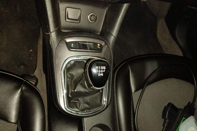 Used Chevrolet Cruze 2015 1.5L Manual Elite Edition