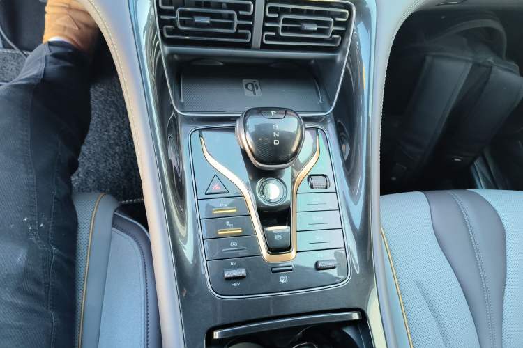 Used BYD Frigate 07 2023 DM-i 100KM Prestige Model
