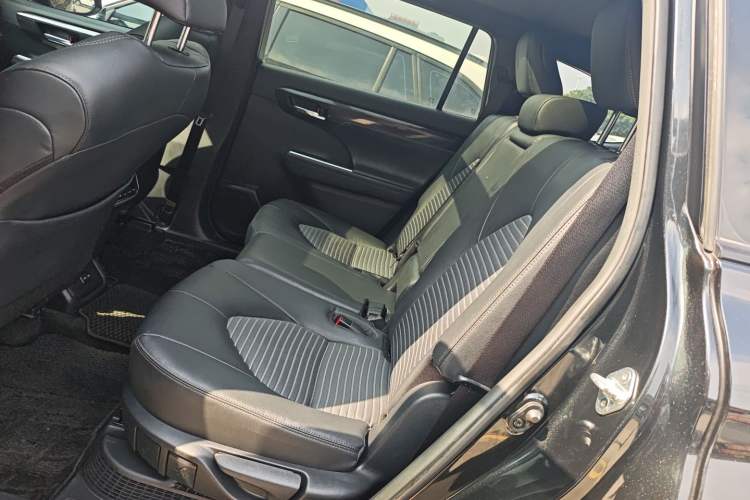 Used Toyota Crown Kluger 2023 2.5L HEV Four-Wheel Drive Prestige Edition
