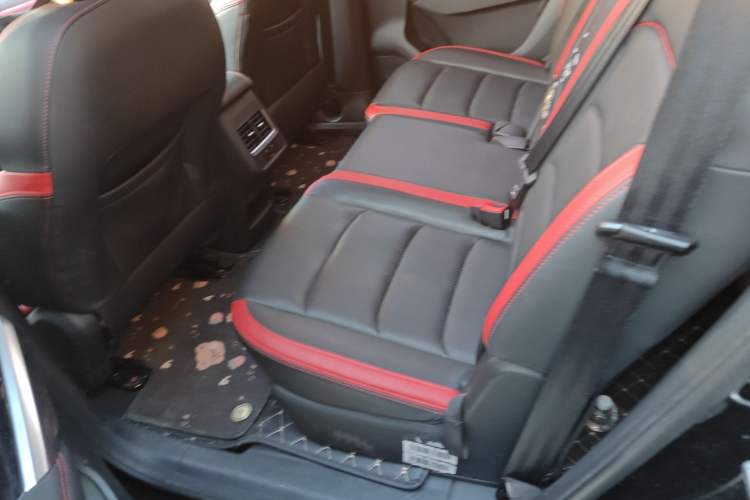 Used SOL X8 2021 300T DCT Luxury Smart Connect Edition 7 Seats
