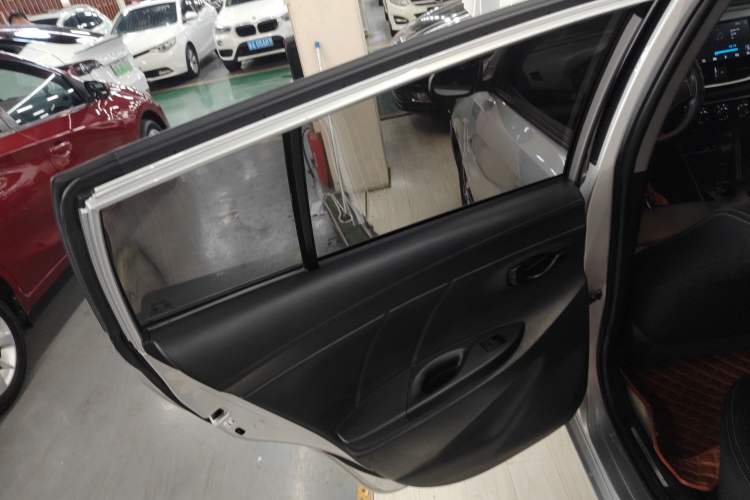 Used Toyota YARiS L 2016 Revised 1.5E CVT Charming Edition
