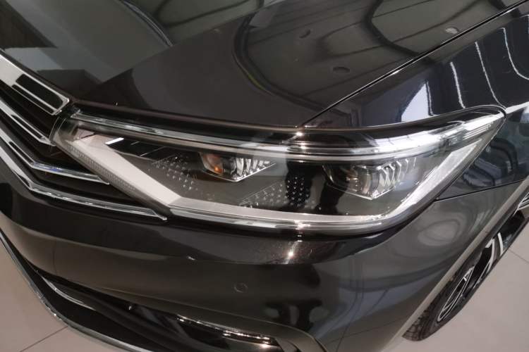 Used Volkswagen Magotan 2020 280TSI DSG Comfort Edition
