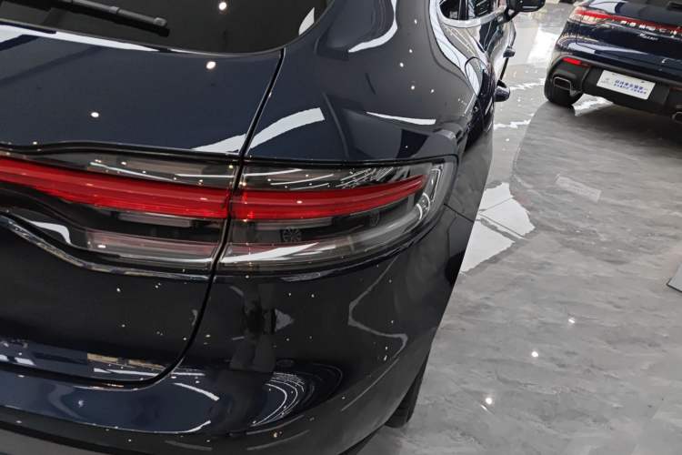 Used Porsche Macan 2022 Macan 2.0T