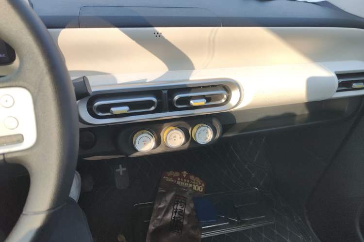 Used Wuling Hongguang MINIEV 2024 3rd Generation 120 km
